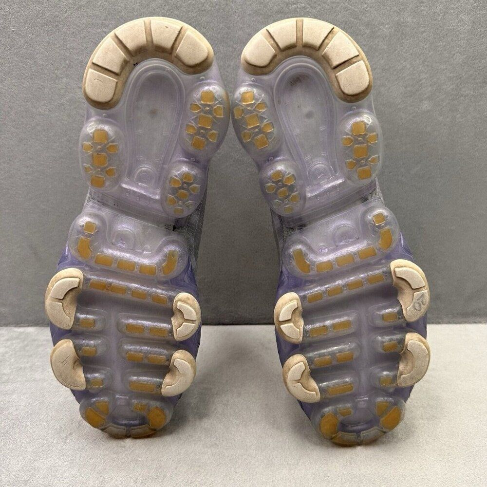 Nike Vapormax White and Pink Athletic Shoes - Picture 7 of 8